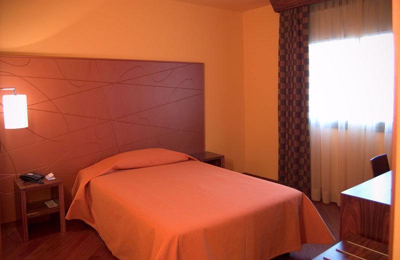 B&B Hotel Sassuolo Esterno foto